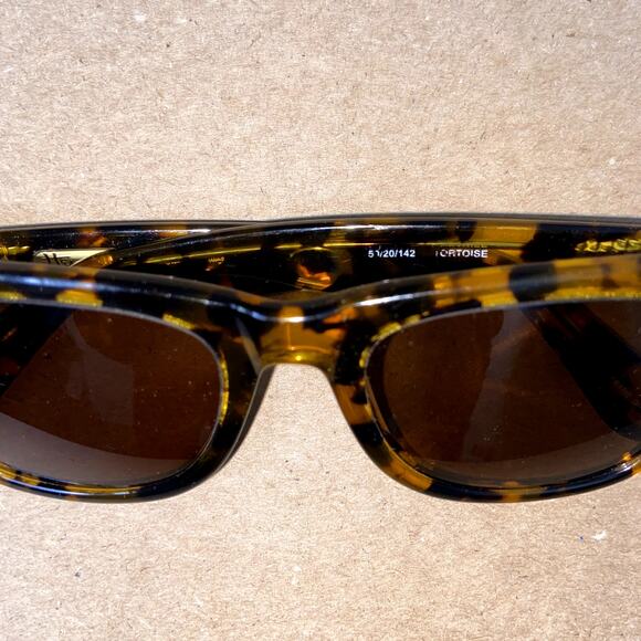 Ernest Hemingway Sunglasses 4721 Polarized Tortoise Unisex - Picture 5 of 7